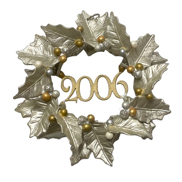 Hallmark Other - 2006 BRIGHT MEMORIES Metallic Wreath Hallmark Keepsake Christmas ornament Silver